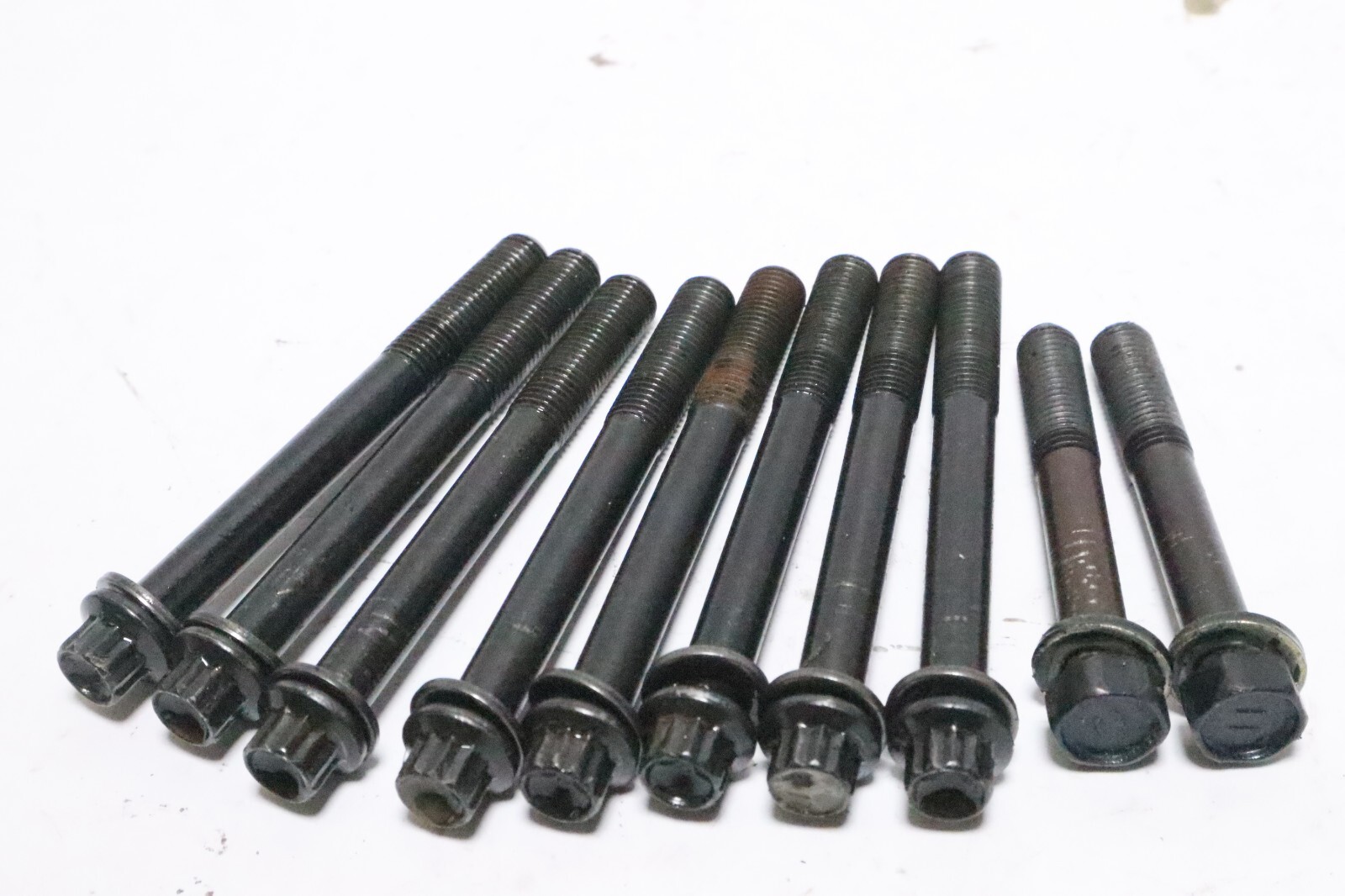 99-00 Evinrude 40 50 Hp 4 Stroke Outboard cylinder Head MOUNTING BOLTS 5031291 - Image 3