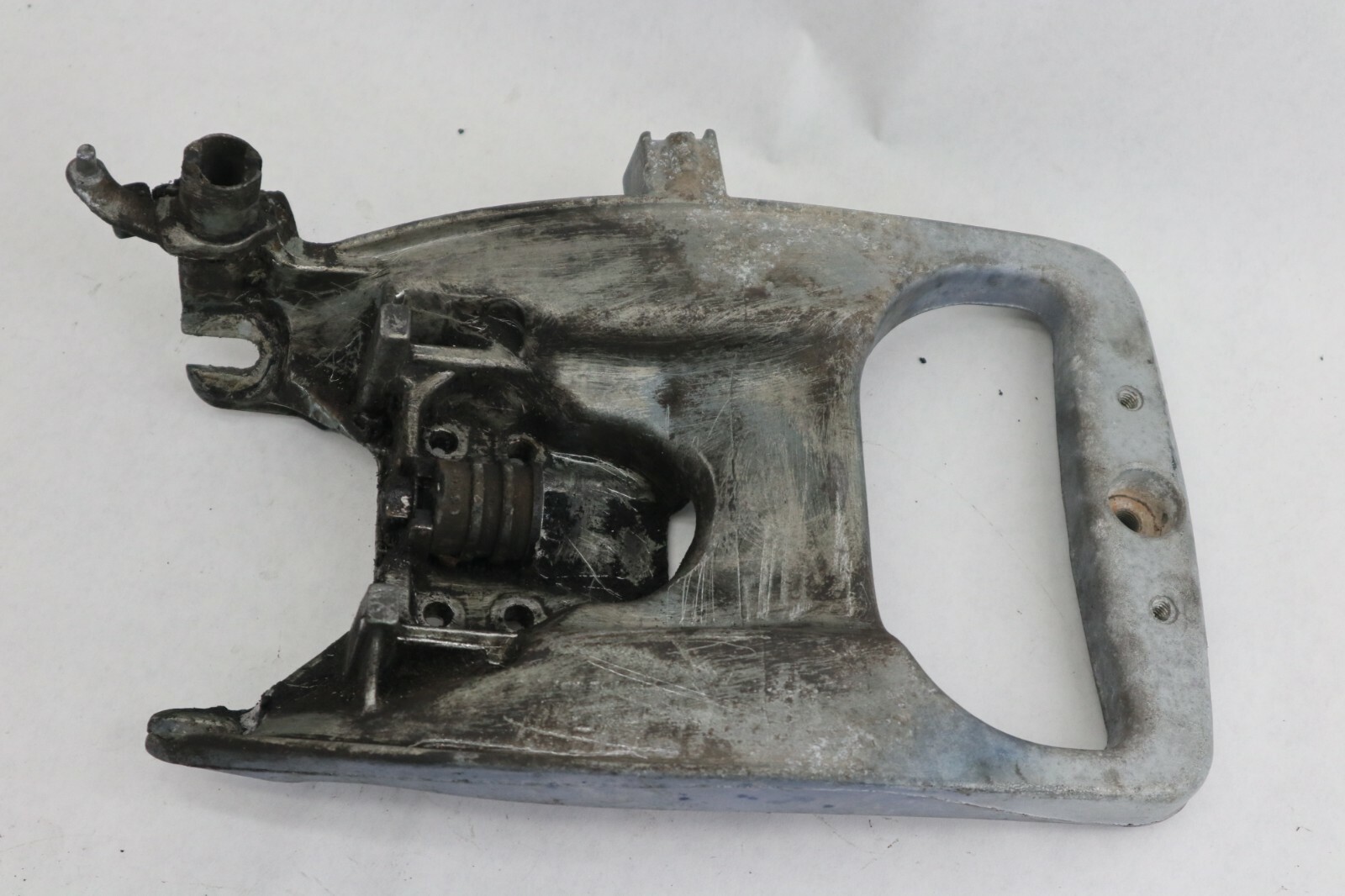 319915 Johnson Evinrude 25 35 HP Steering Bracket 326045 322884 OMC 1976-1983 - Image 5