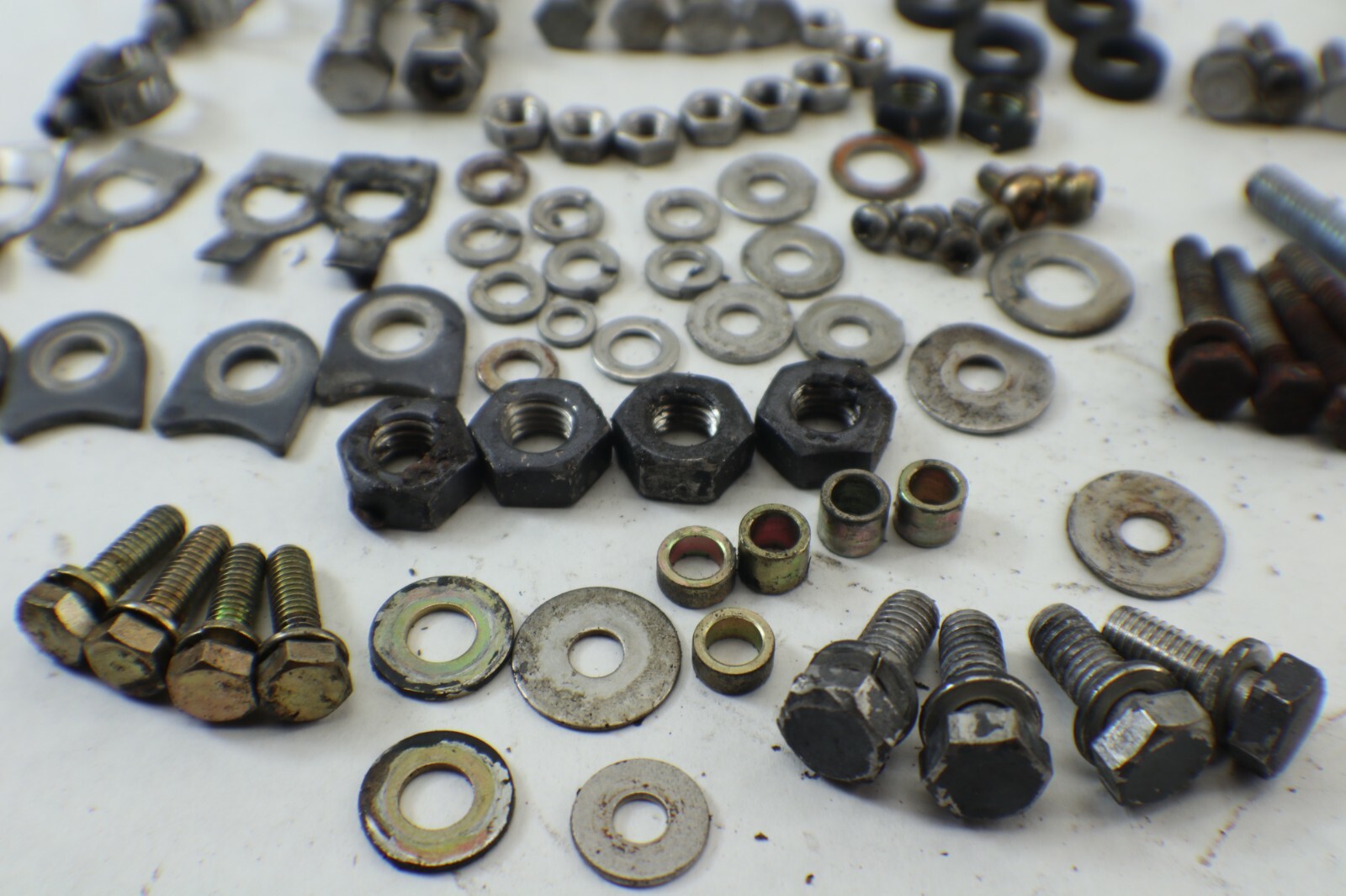 NISSAN TOHATSU 20 25 30 Hp Parts Lot Hardware Brackets - Image 10