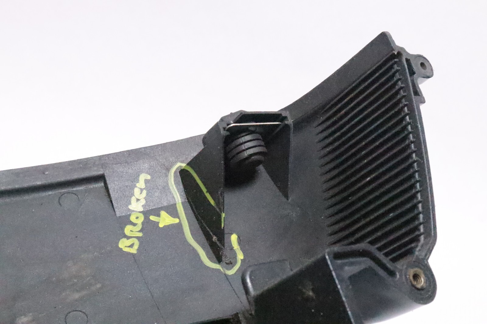 1999-2010 Suzuki Outboard Motor 40 50 HP 4 Stroke STBD Side Cover 61810-87J - Image 10