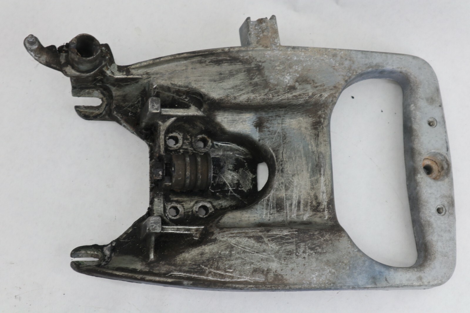 319915 Johnson Evinrude 25 35 HP Steering Bracket 326045 322884 OMC 1976-1983 - Image 6