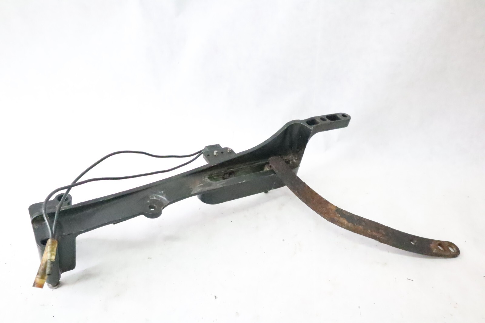 Mercury F 90 Shift Slide Bracket Interrupt Link 858793A6 Neutral Switch - Image 6