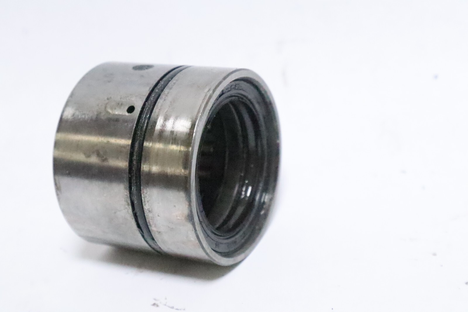 1977-1985 Mariner 60 Hp Upper Main Bearing 82312T - Image 3