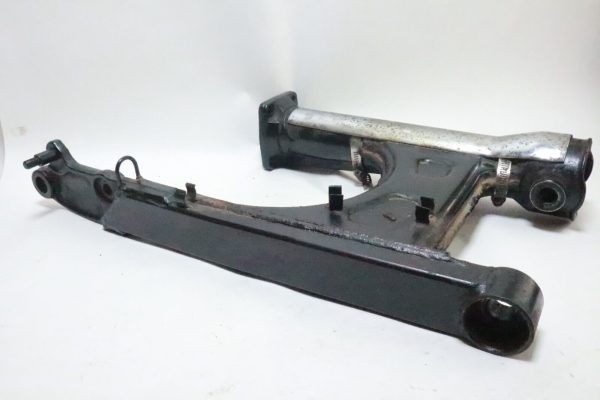 Kawasaki VN1500 Vulcan SWING ARM SWINGARM (1996-2007 Classic 1999-2004 Nomad)  USED - Image 2
