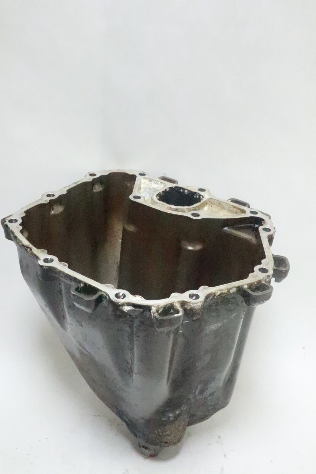 Honda Outboard BF 115 130 Oil Pan Assembly 11311-ZW5-010ZA - Image 6
