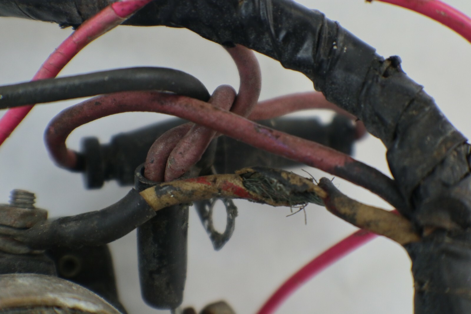 1978 70-75 HP Johnson Evinrude Motor Cable Assembly P/N 0581974 - Image 7