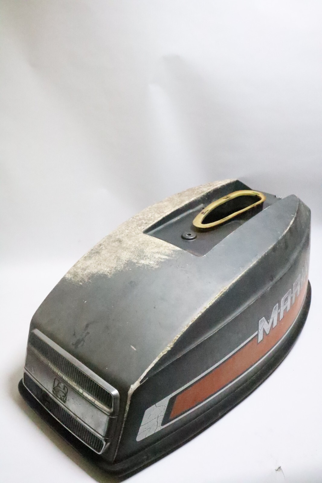 2168-8601M Mariner Outboard 60 HP 2 Cyl Top Cowl Motor Cover Engine Hood 6933M - Image 11