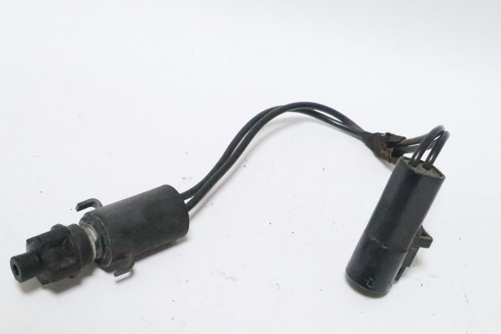 98 1998 Ford Explorer 5.0L RUNS TO Hood Open Ajar Switch - Image 8
