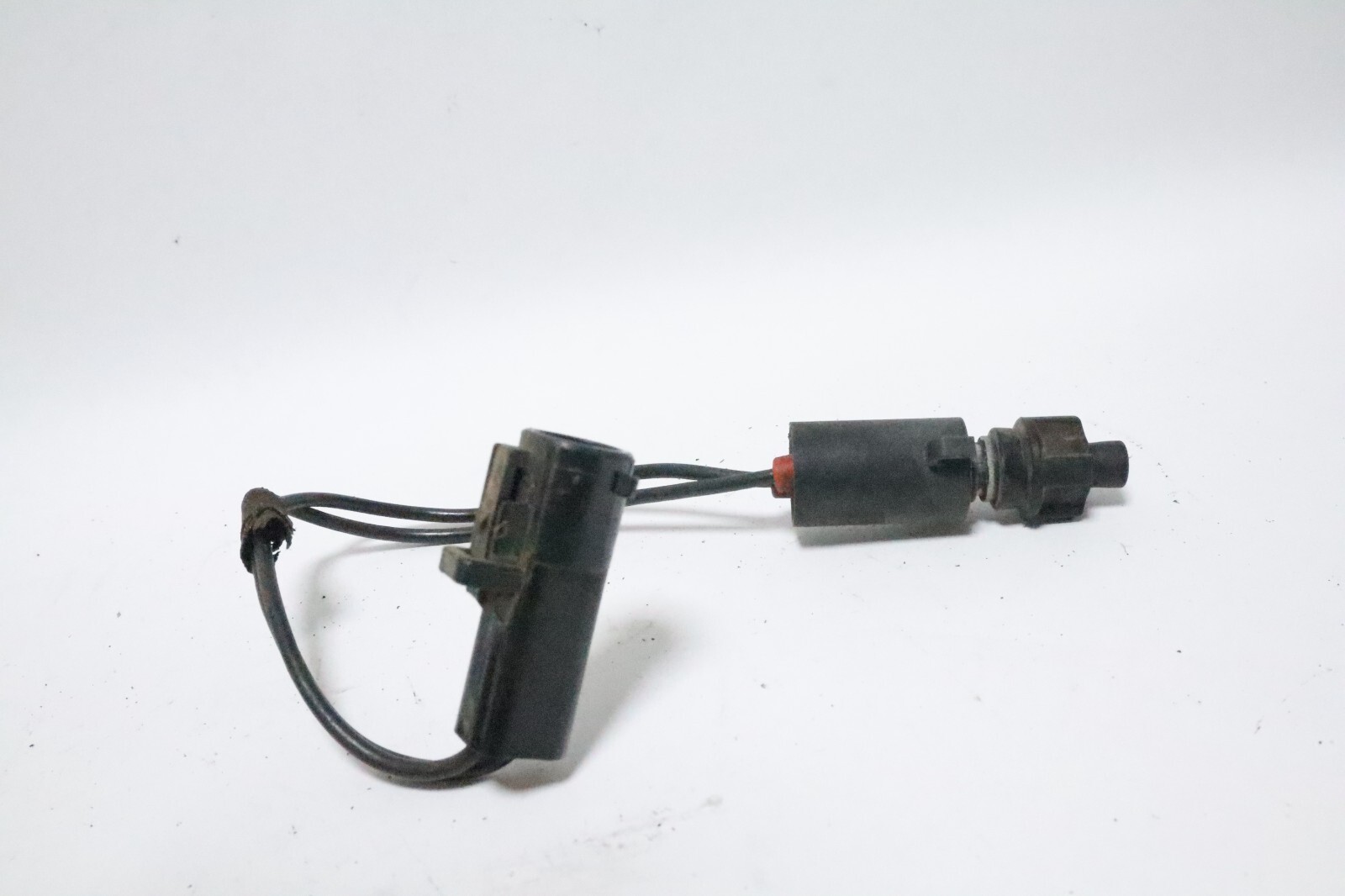 98 1998 Ford Explorer 5.0L RUNS TO Hood Open Ajar Switch - Image 12