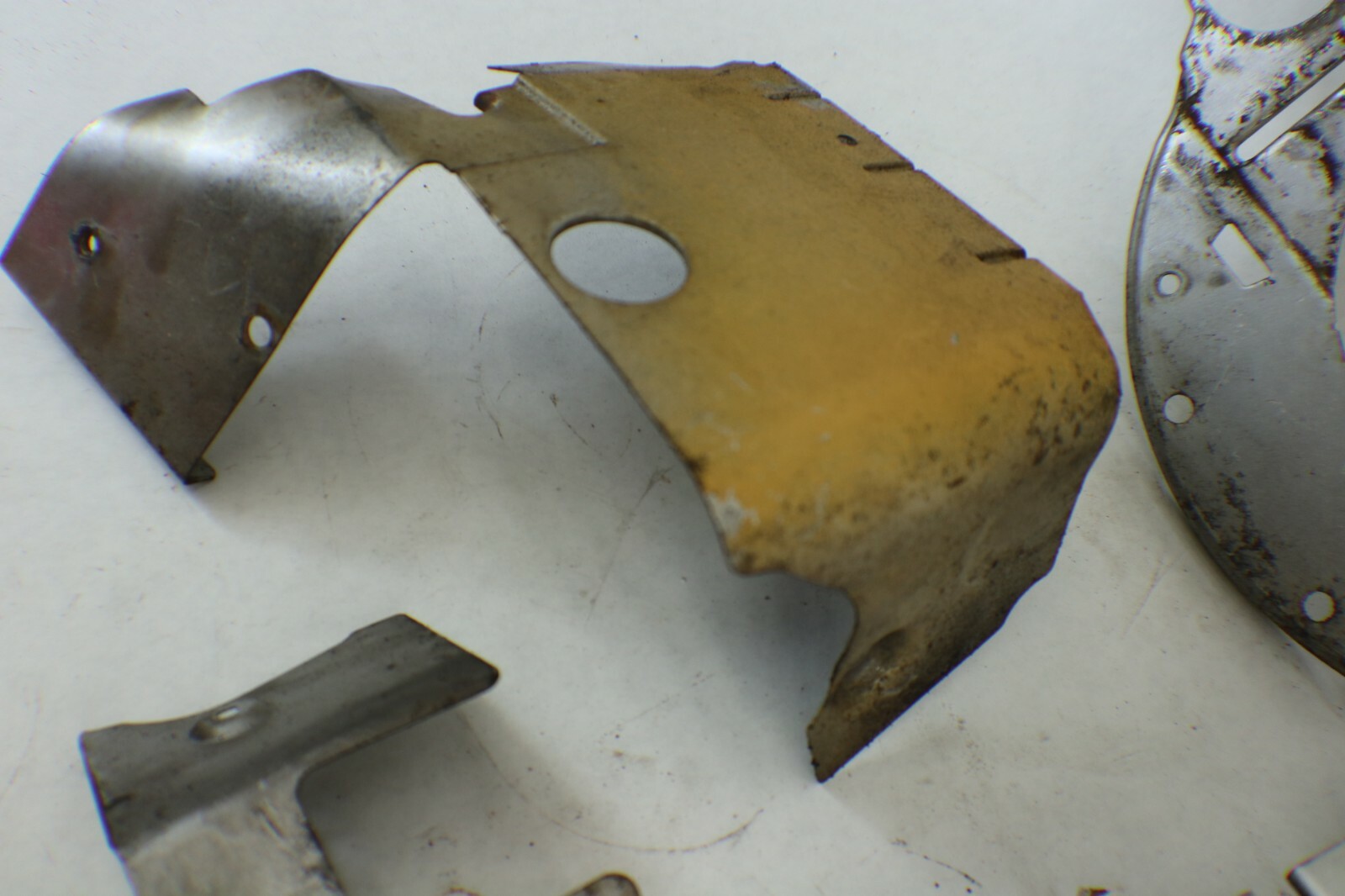 Briggs & Stratton Heat Shield Covers & Plate Back 796852 591666 691015 594902 - Image 7