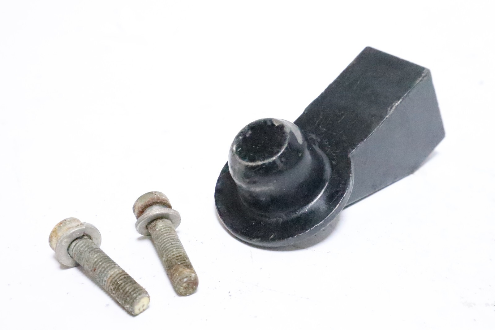 39474 Bottom Cowl Anchor Latch for Mercury 7.5 110 9.8 Hp Outboard - Image 19