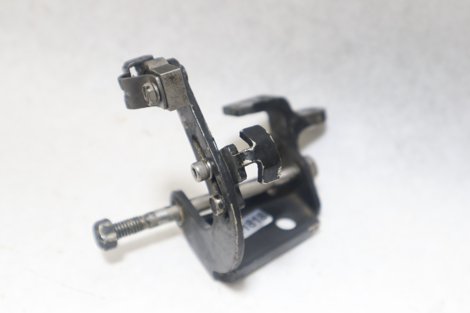819469A 1 819469A1 Force Outboard 90 120 150 Hp Gear Shift Linkage Assembly NLA - Image 20