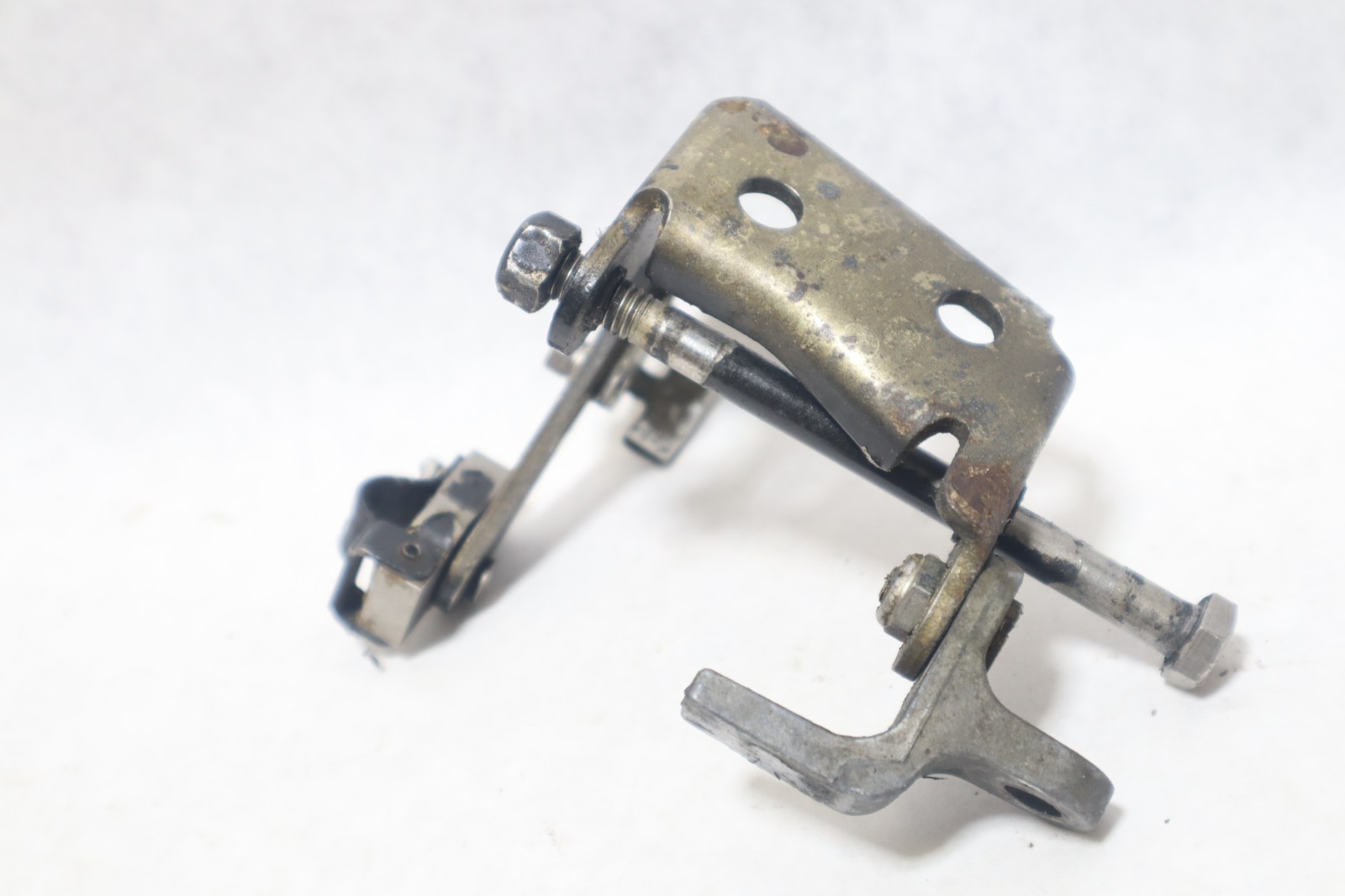 819469A 1 819469A1 Force Outboard 90 120 150 Hp Gear Shift Linkage Assembly NLA - Image 22
