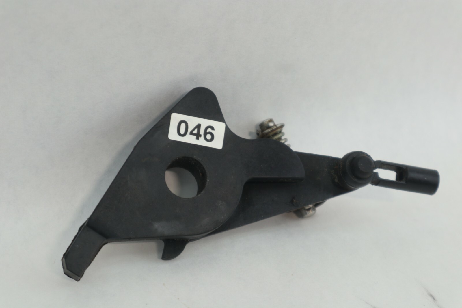 Suzuki Outboard Arm Throttle Cover Lever 19122-94701 - Image 2