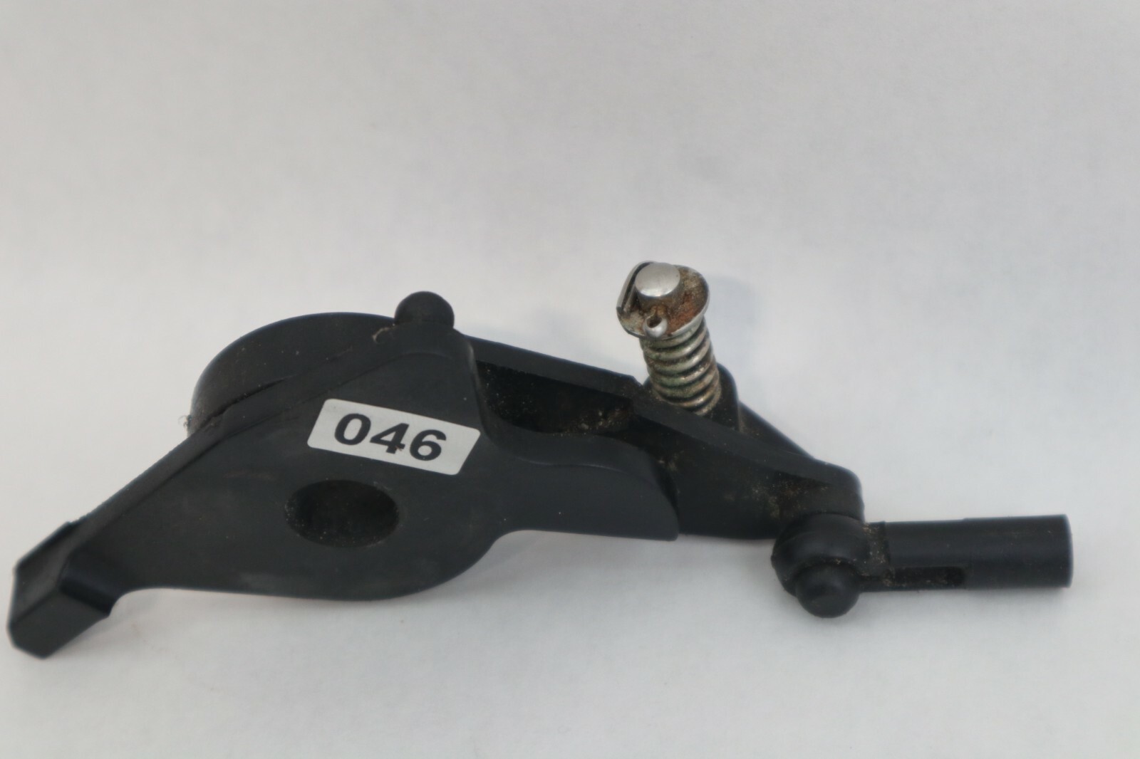 Suzuki Outboard Arm Throttle Cover Lever 19122-94701 - Image 4