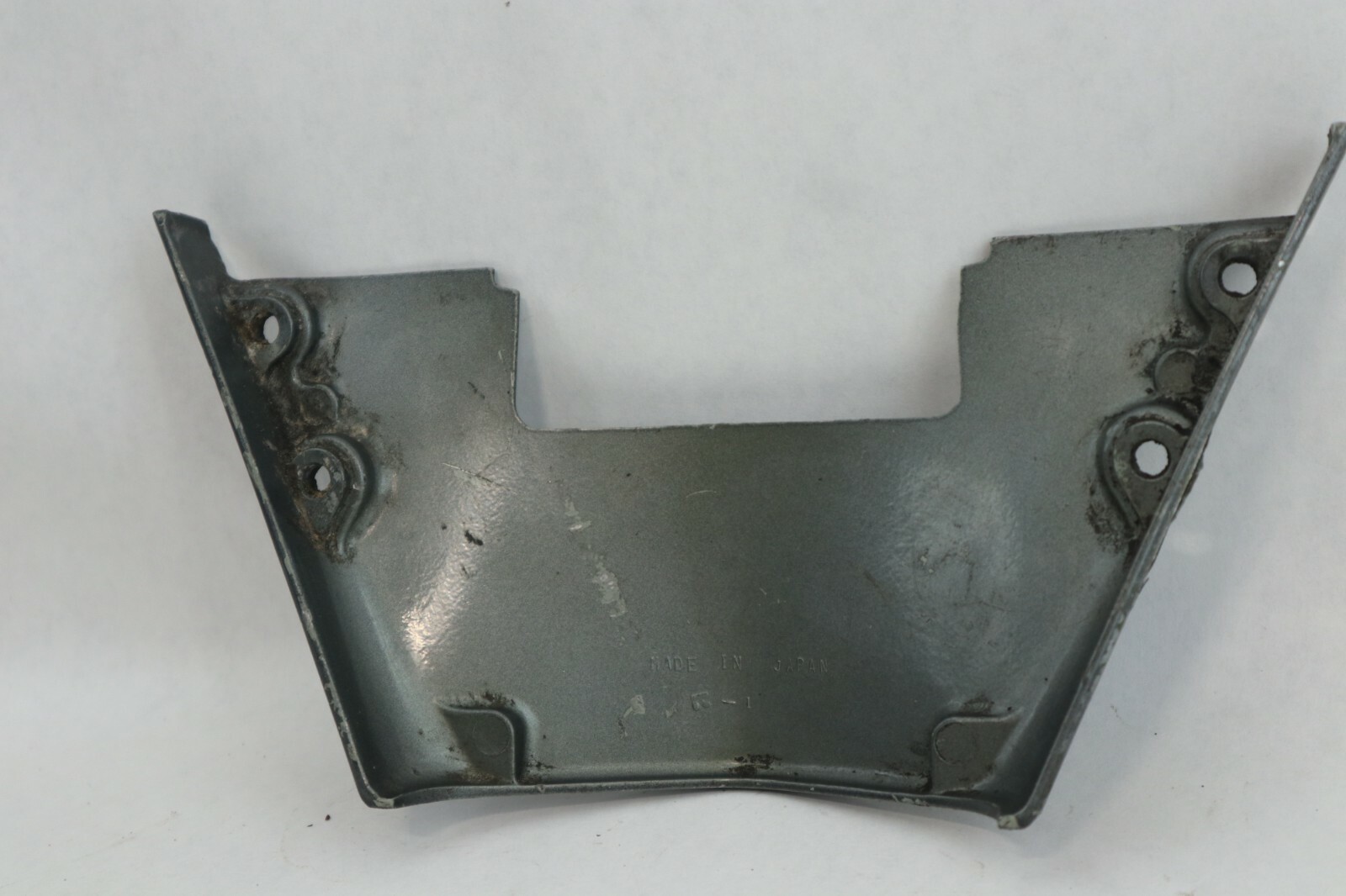 Suzuki DT 55-65-75-85 HP Lower Front Under Cover 61131-95201-0ED 1988-2000 - Image 18