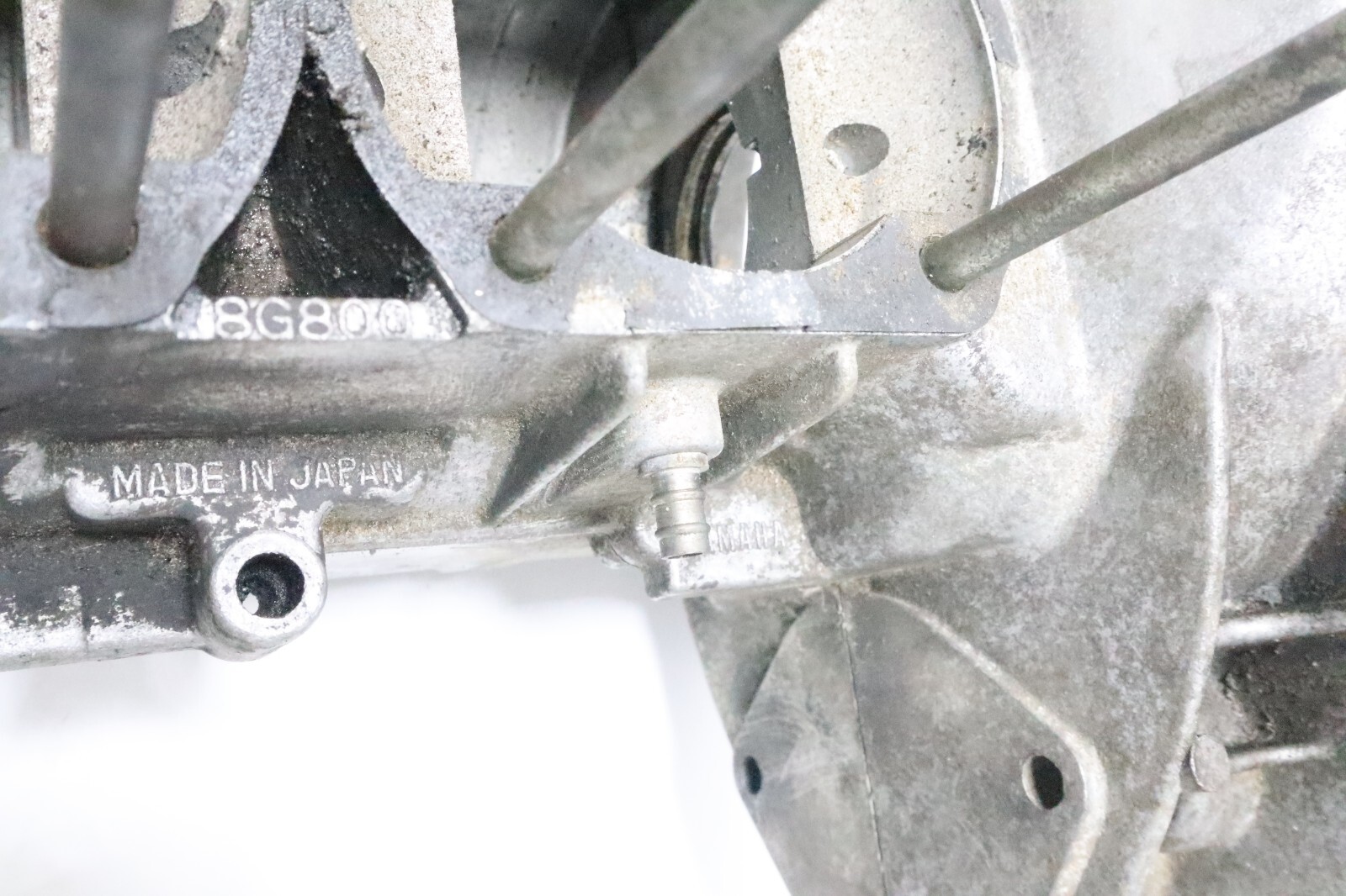 78 79 80 81 82 83 Yamaha Enticer Inviter 300 294 Engine Crankcase Crank Cases - Image 9