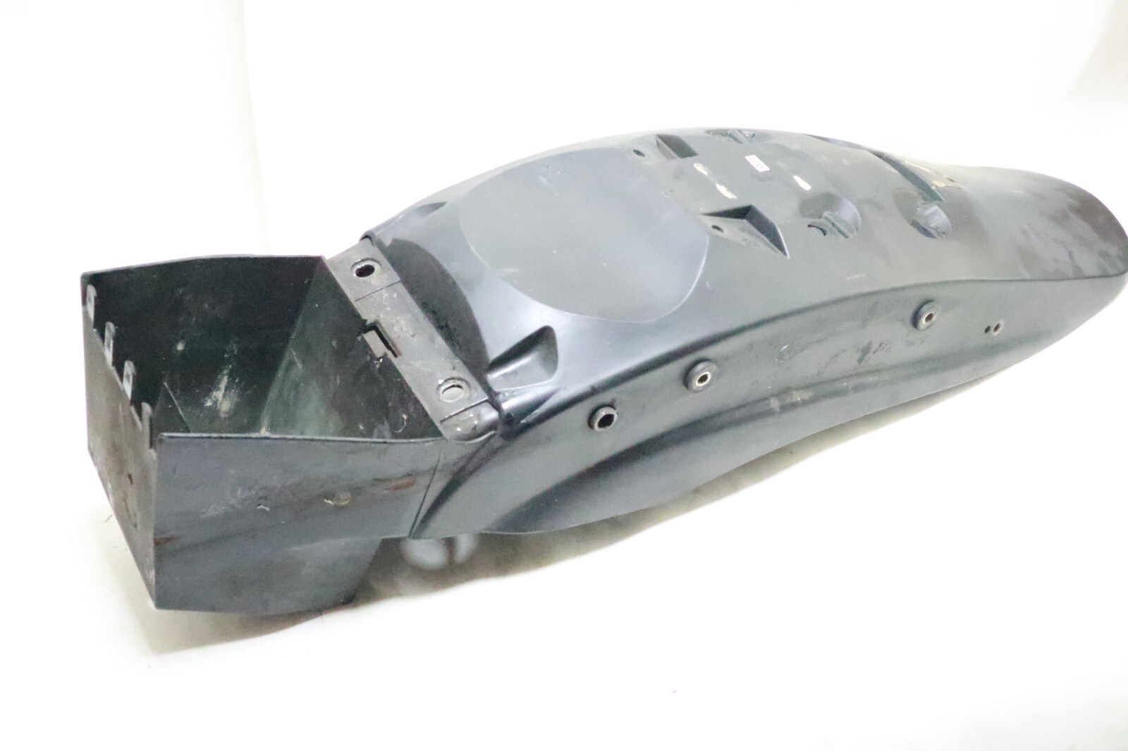 2006- Hyosung GV650 GV 650 Aquila Rear Back Fender - Image 4