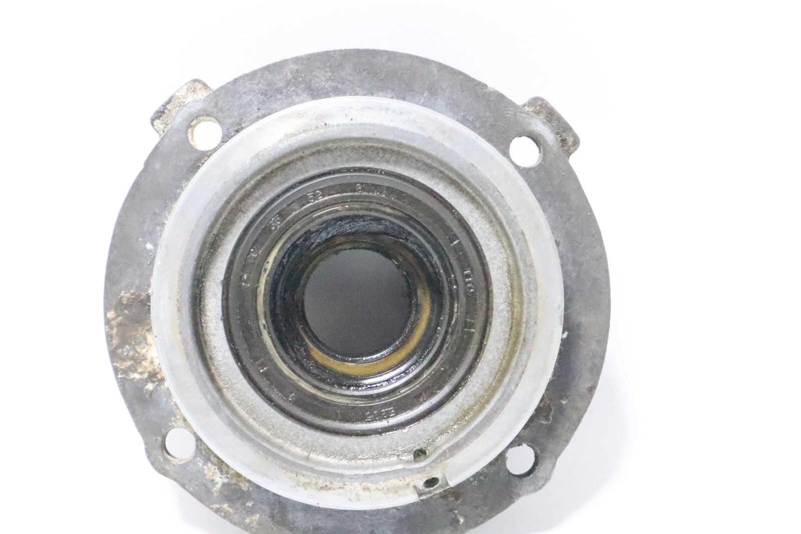 LOWER OIL SEAL HOUSING YAMAHA 115-225 HP PN# 6G5-15359-00-94 - Image 19