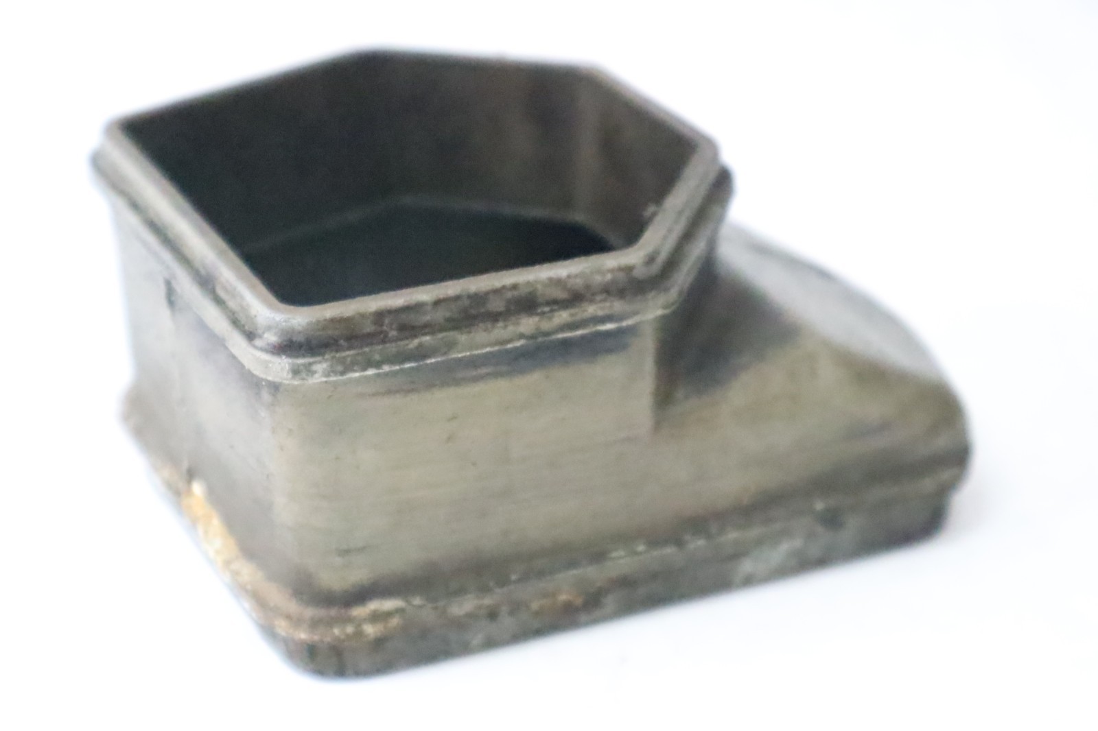 Evinrude Johnson V4 Inner Lower Housing 320838 - Image 15