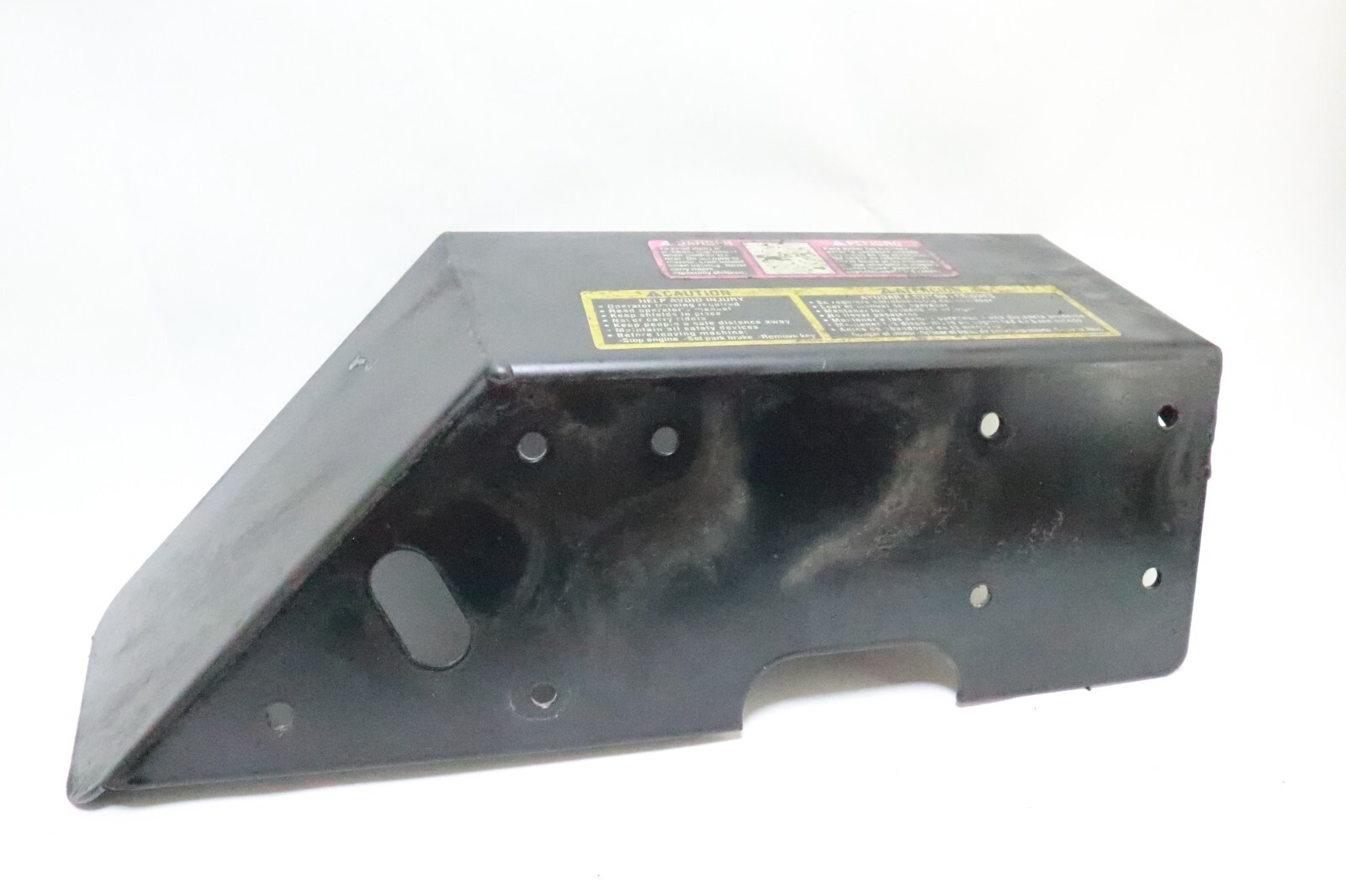 John Deere 727 ZTrak Zero Turn right fender