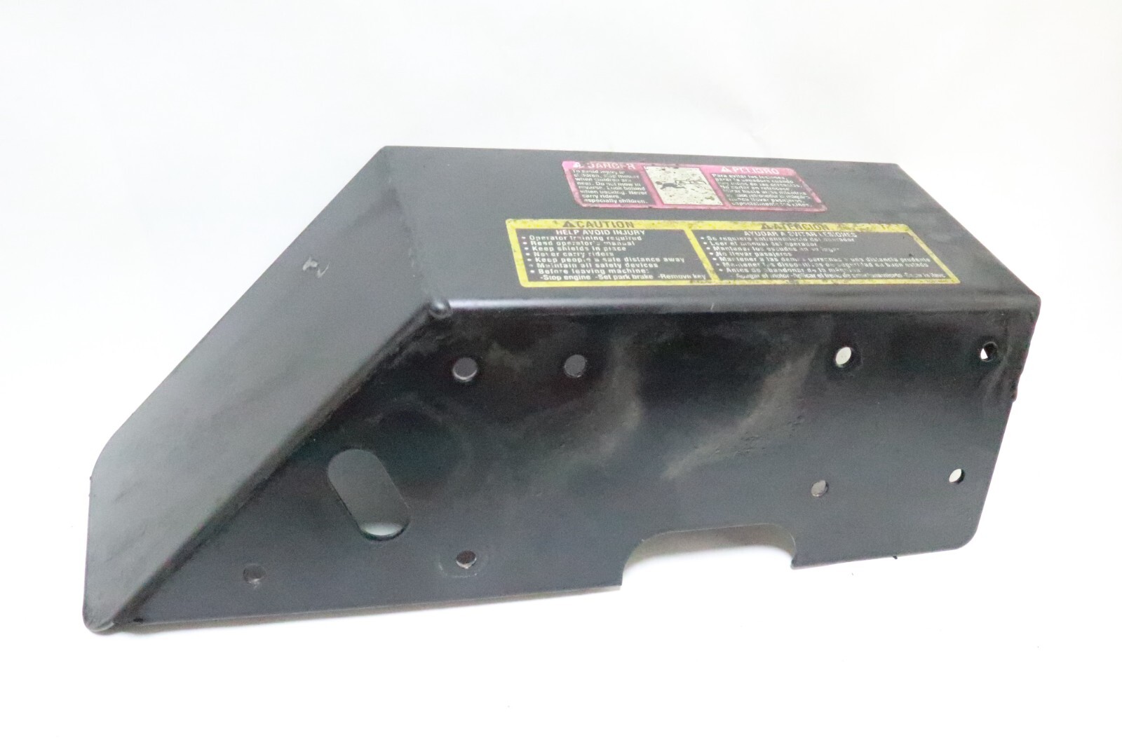John Deere 727 ZTrak Zero Turn right fender - Image 4