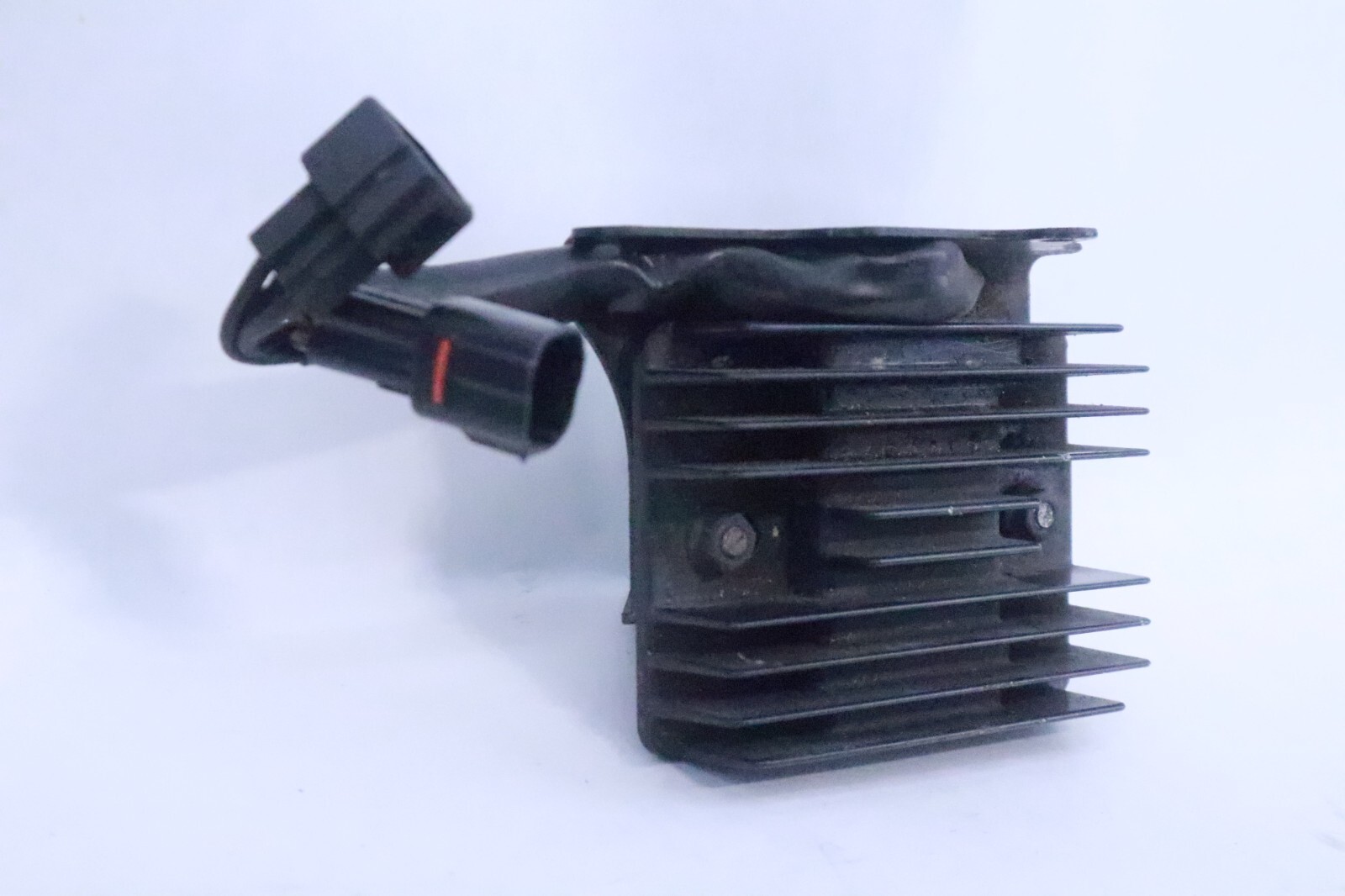 Suzuki Genuine OEM Regulator Rectifier 2011 SUZUKI GSX1250F - Image 4