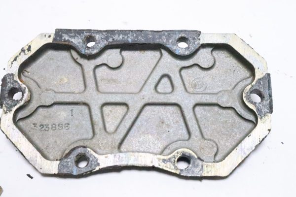 Johnson Evinrude water cover 0323896  used - Image 5