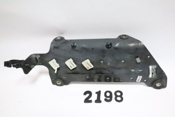 897619T01 Mercury 2006 Electrical Bracket 75 80 90 100 115 HP EFI 4 Stroke   Used - Image 5