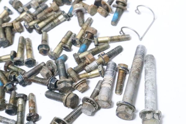 1980 s Johnson Evinrude 235   HP Mixed Nut Bolt Washer Lot used - Image 7