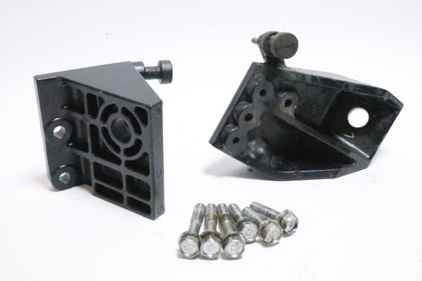 1999-2005 Yamaha OEM Rear Upper Bracket Mount Freshwater WaveRunner GP 800 Used - Image 2