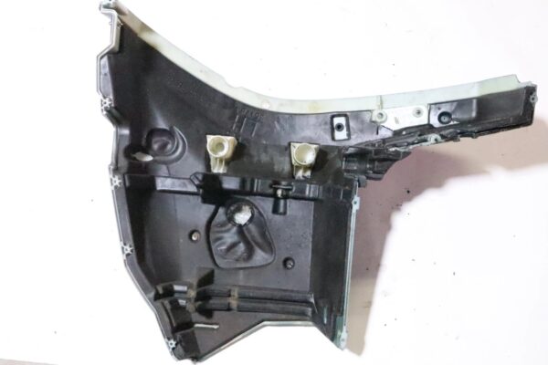 07-09 Evinrude 115 135 150 175 200 PORT Lower Motor Cover Part 5008261 | Used - Image 7