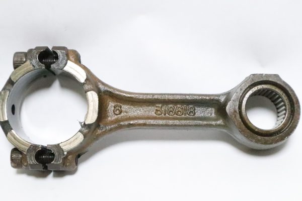 1973-1983 JOHNSON - EVINRUDE 10-15HP: CONNECTING ROD 0385964   Used - Image 3