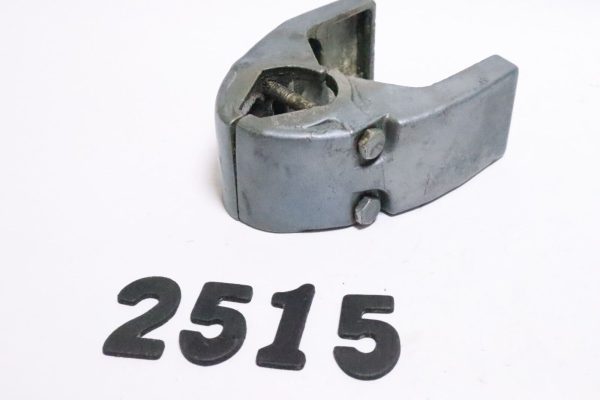 Johnson Evinrude 9.9hp 15 HP Lower Mount Bracket 0329021 0322289  Used - Image 5