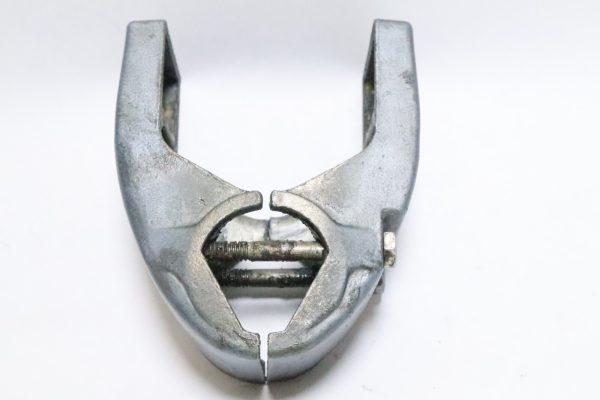 Johnson Evinrude 9.9hp 15 HP Lower Mount Bracket 0329021 0322289  Used - Image 2