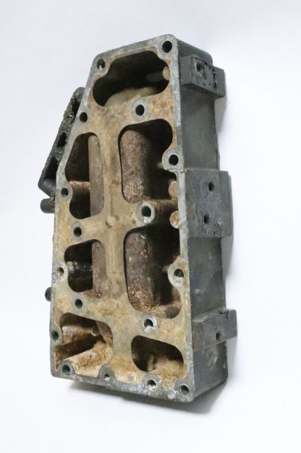 Force 819913 3 Port Exhaust Plate 819269 1 Cover 1996-1999 40hp 50hp - Used - Image 3