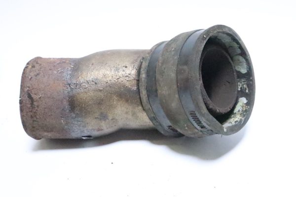 OMC Stringer 909369 0909369 Exhaust Elbow Tube 2.5L 3.0L 120hp 140hp 4cyl  Used - Image 4