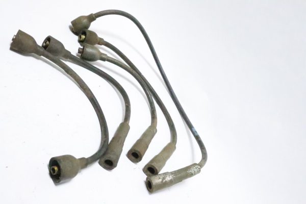 OEM OMC 2.5 3.0 JOHNSON / EVINRUDE LEAD WIRE 0580558 Used - Image 2
