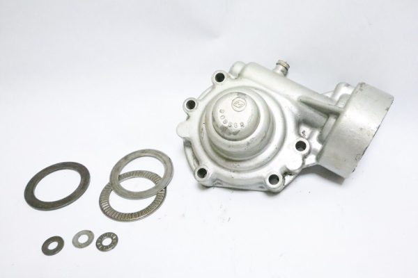 OMC 2.5 3.0  Stringer Cobra 120 140 HP Trunion housing 909568 Vintage  Used