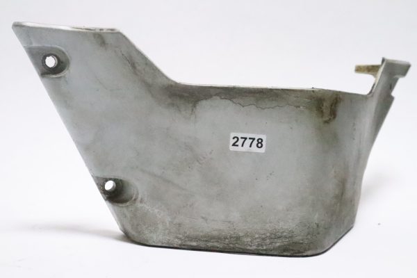 323800 Evinrude Johnson White Front Midsection Cover Plastic | Used - Image 5