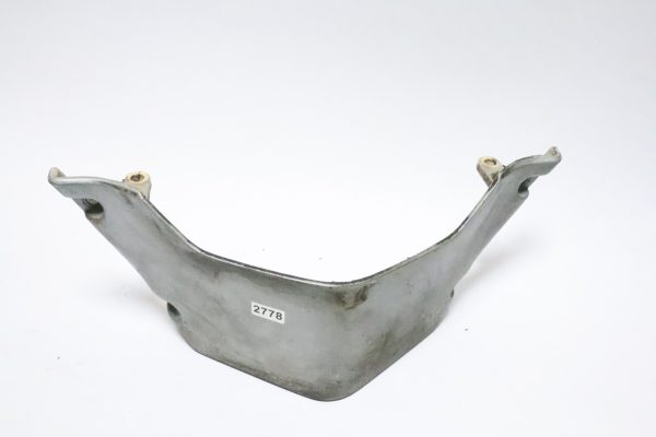 323800 Evinrude Johnson White Front Midsection Cover Plastic | Used - Image 2