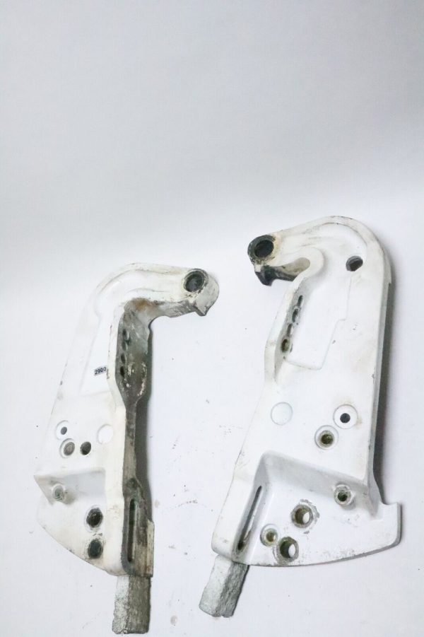 329712 329713 Johnson Evinrude 1985-98 Transom Brackets 200 225 250 275 300 HP  Used - Image 2