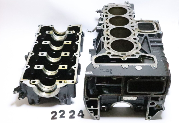 Mercury 4 Stroke EFI 90 HP Cylinder Block Assy 880504A12  Used for rebuild - Image 5