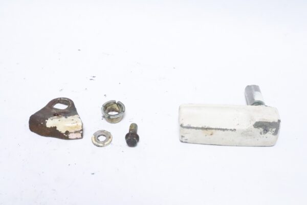 0384338 Evinrude Johnson 60-75 Hp Outboard Lower Engine Cover Rear Handle | Used - Image 2