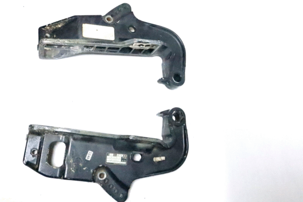 99-00 Johnson Evinrude 40 50 HP 4-Stroke Outboard Stern Brackets 5031485 5031486 | Used - Image 2