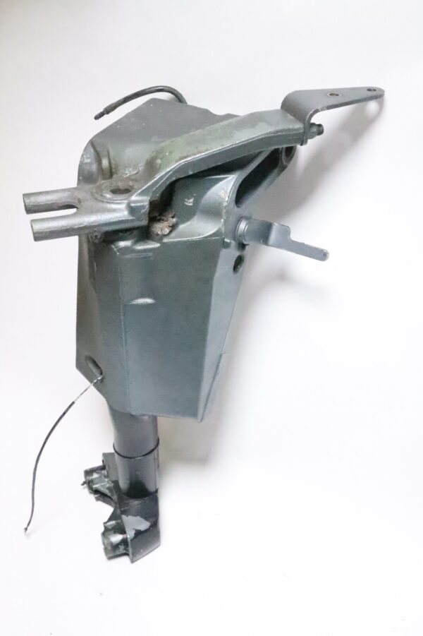 Yamaha F40 F50 40 50 HP Swivel Bracket Tilt Tube 63D-43311-13-4D 63D-42510-11-4D | Used - Image 3