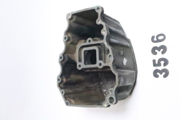 Yamaha 40hp 50 HP Oil Pan 62Y-15311-02-5B | Used - Image 2
