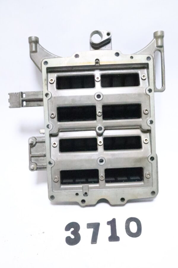 Evinrude Outboard ETEC 90 Hp - 130 hp REED PLATE 5007024  valves 5006252 | Used - Image 2