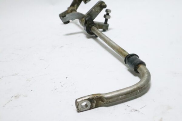817968A2 Force 3 Cyl L-Drive Throttle Timing Towershaft 85 HP | Used - Image 2