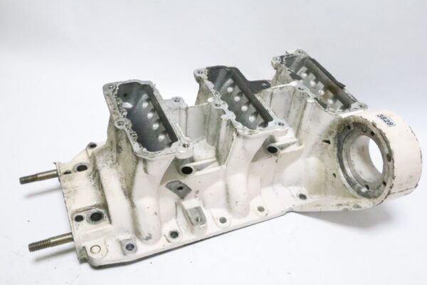 CYLINDER 817861A10? 625010 block 498150 101553 force chrysler 85hp INTAKE SIDE | Used - Image 5